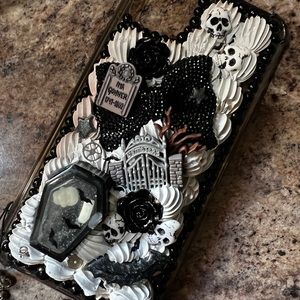 custom iphone 11 pro max case